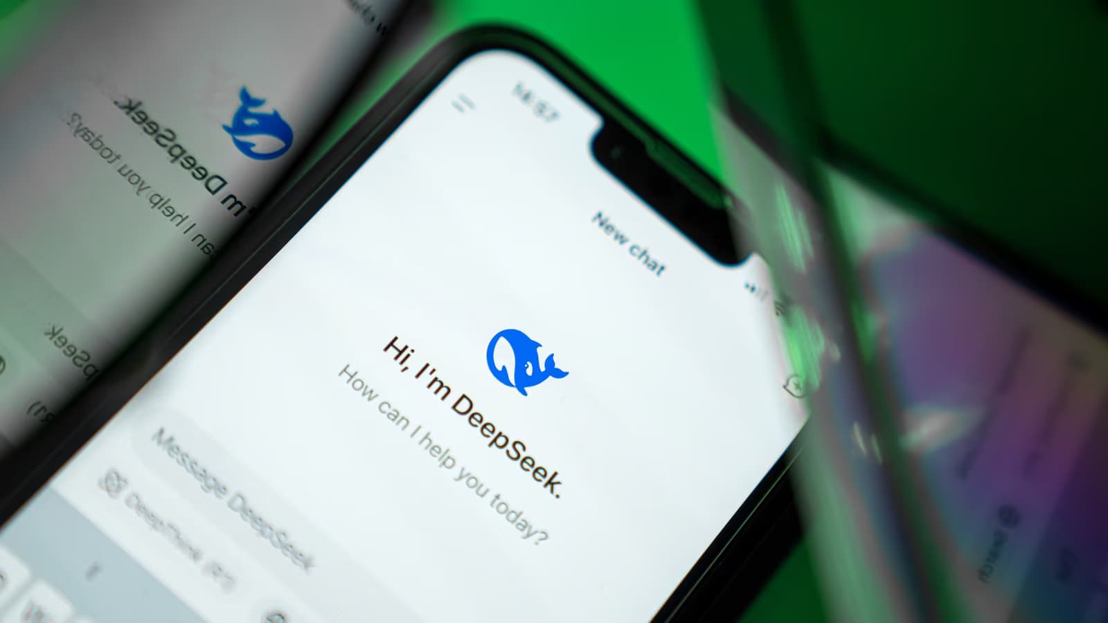 DeepSeek Offers Free AI Chat and Coding Help for the World