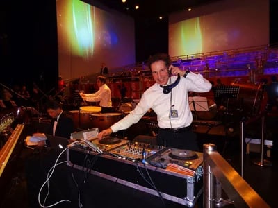 DJ München für dein Event mit WOW Effekt! 5***** Bewertung und 100% Weiterempfehlung sichern