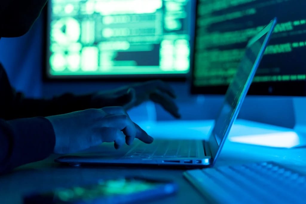 Bekämpfung von Finanzbetrug: VeriGuards Expertise bei der Betrugsbekämpfung für alle