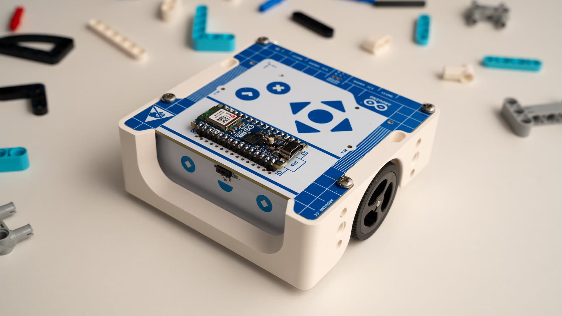 Arduino Starter Kits und Komponenten: Starte dein Projekt mit den passenden Arduino Boards, Sensoren und Zubehörteilen