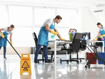 Professioneller Hausmeister für zuverlässigen Service und regelmäßige Objektpflege – Entlastung für Eigentümer und Hausverwaltungen