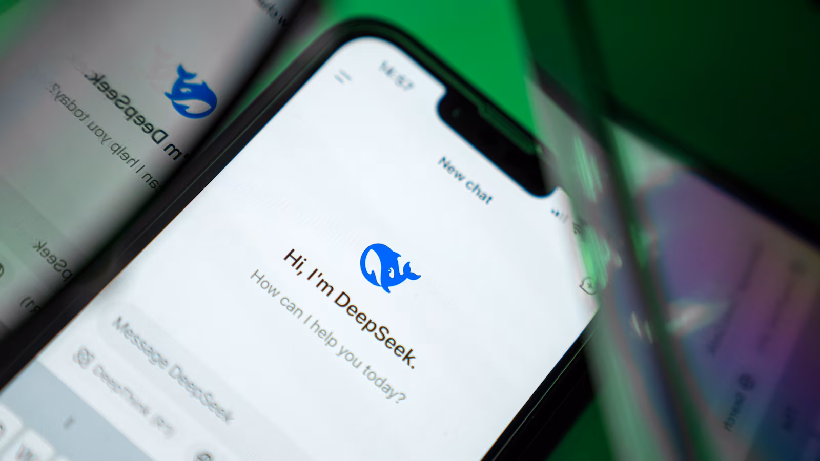DeepSeek Offers Free AI Chat and Coding Help for the World