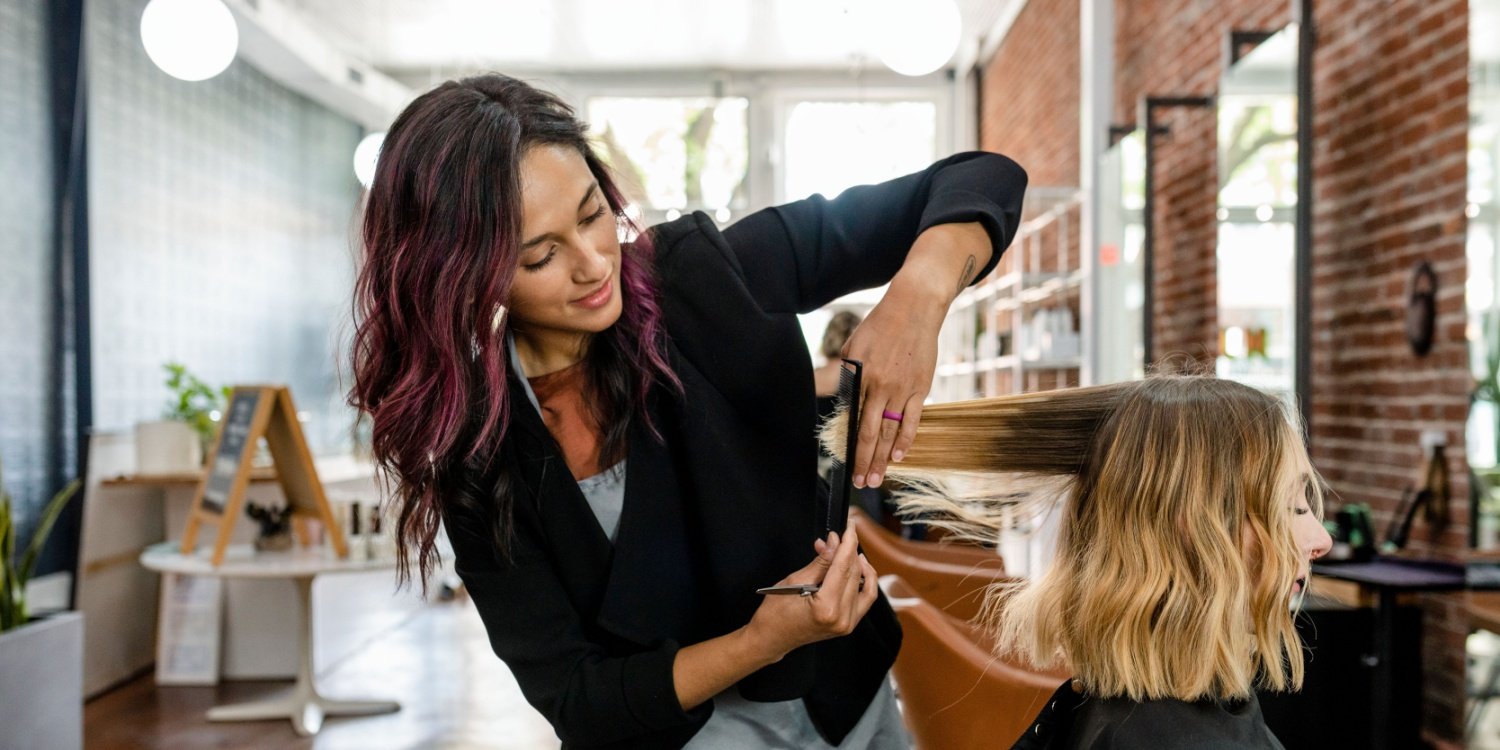 Große Auswahl an Wellness & Spa Einrichtung für Friseure und Kosmetiksalons