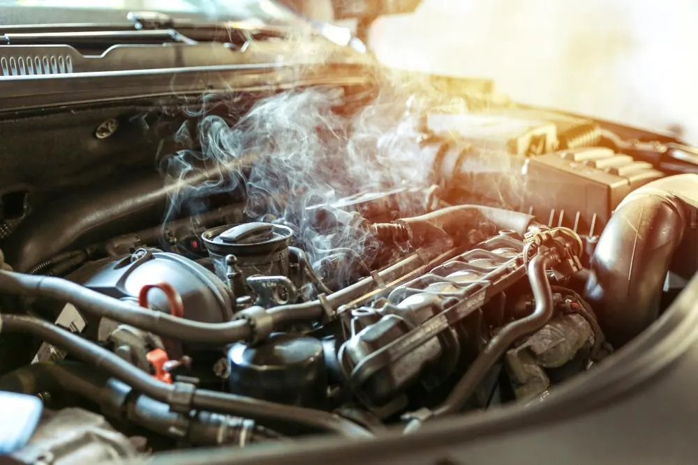 Motorschaden Ankauf in Köln, Bonn & NRW – Auto mit Motorschaden schnell und fair verkaufen